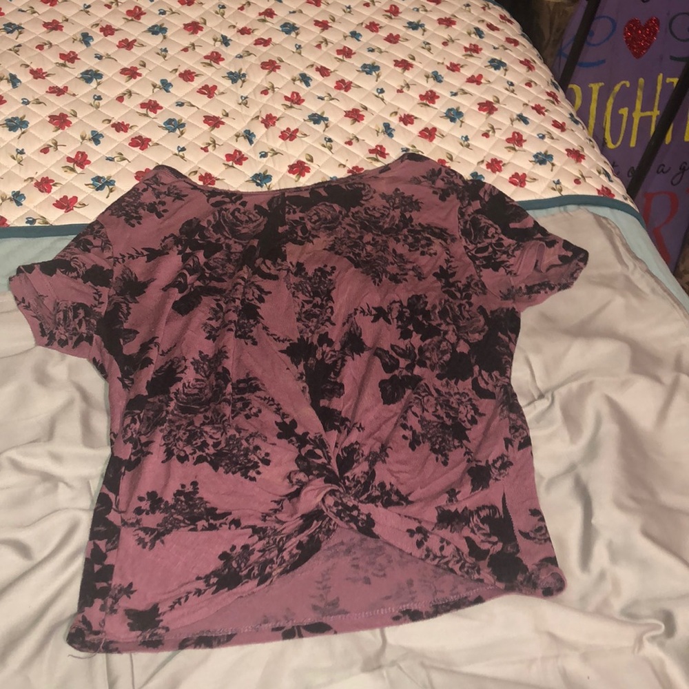 Cropped shirt